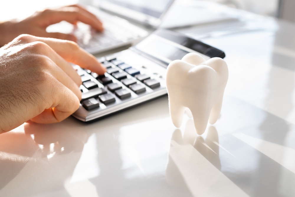 矯正歯科で利用できる費用の支払い方法は全部で4種類